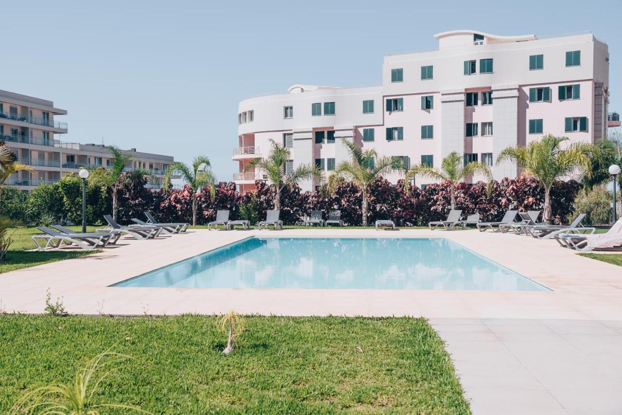 Elephant 2Br Apartment With Terrace, Side Sea View And Pool Access 푼샬 외부 사진